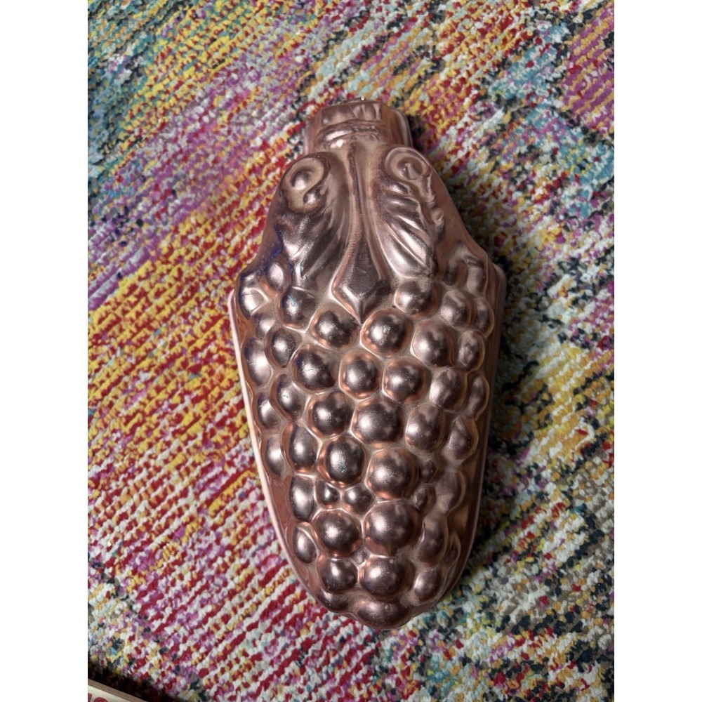 Vintage Grape Cluster Copper Mold Jello Pan MCM Kitchen Hanging Decor 10"